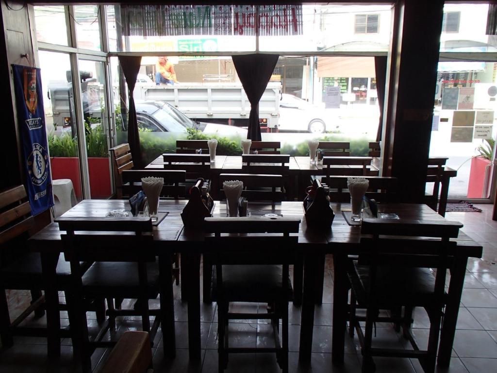 Little Austria Tams Guesthouse Praia de Chaweng Exterior foto