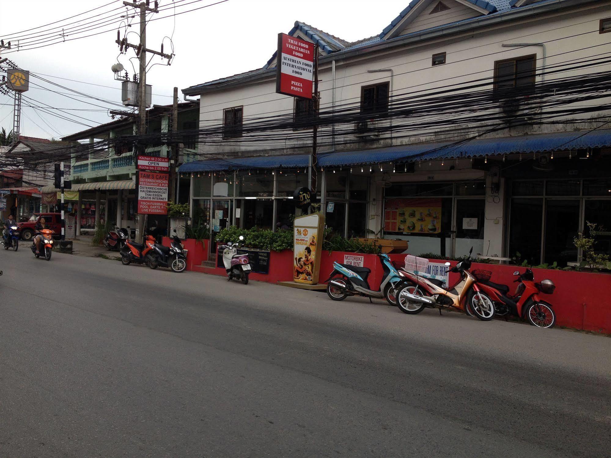 Little Austria Tams Guesthouse Praia de Chaweng Exterior foto
