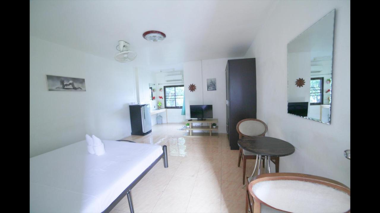 Little Austria Tams Guesthouse Praia de Chaweng Exterior foto