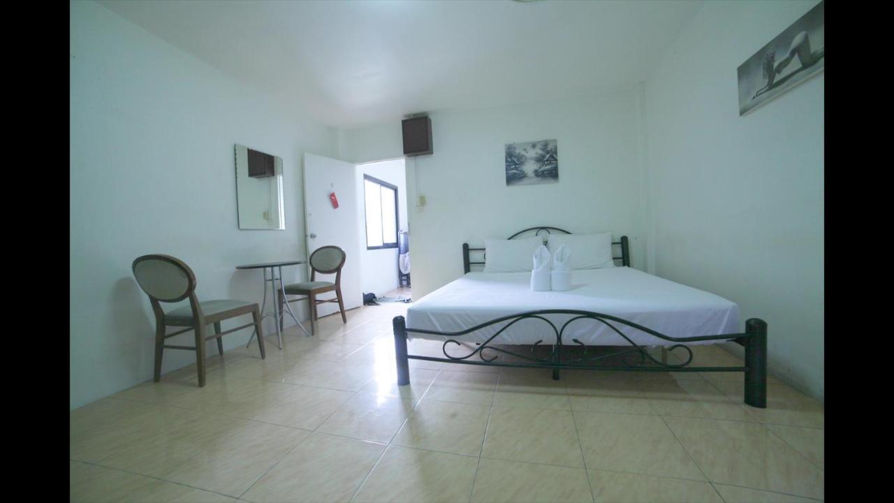Little Austria Tams Guesthouse Praia de Chaweng Exterior foto