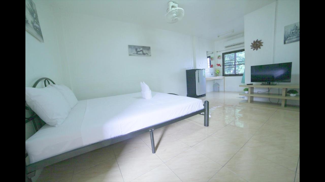 Little Austria Tams Guesthouse Praia de Chaweng Exterior foto
